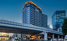 アパホテル＆リゾート〈六本木駅東〉